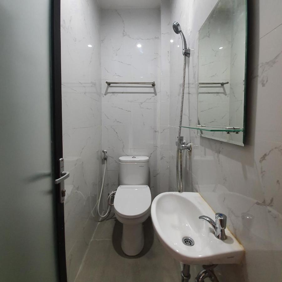 Circle One Hotel Palembang Buitenkant foto